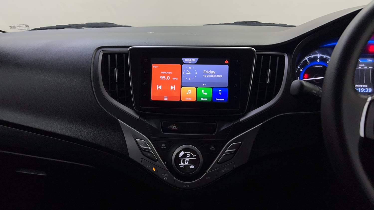 Used 2019 Maruti Suzuki Baleno Zeta Petrol Manual top_features Integrated (in-dash) music system