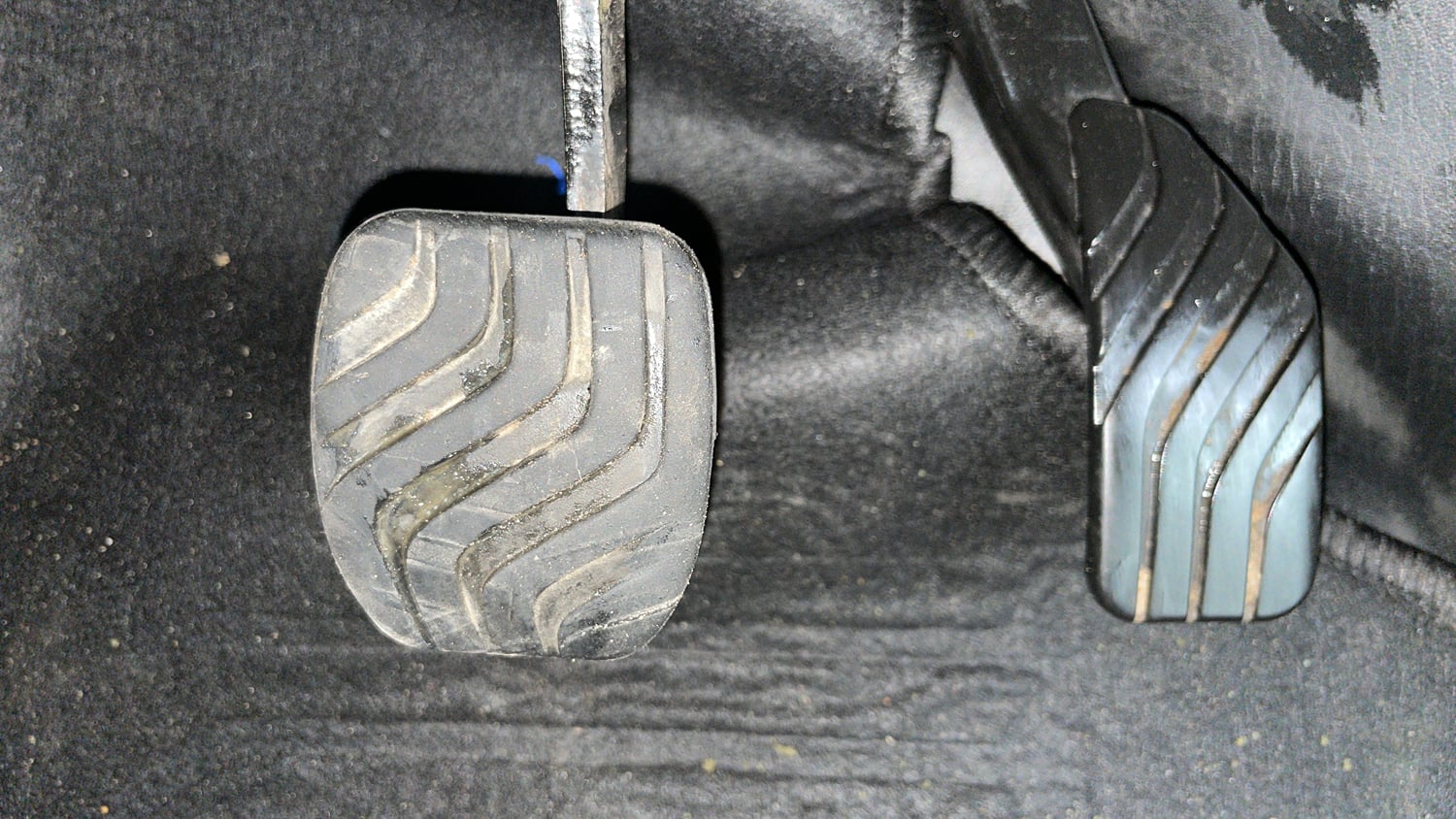 Used 2022 Renault Kwid RXT 1.0 AMT (O) Petrol Automatic interior PEDALS VIEW