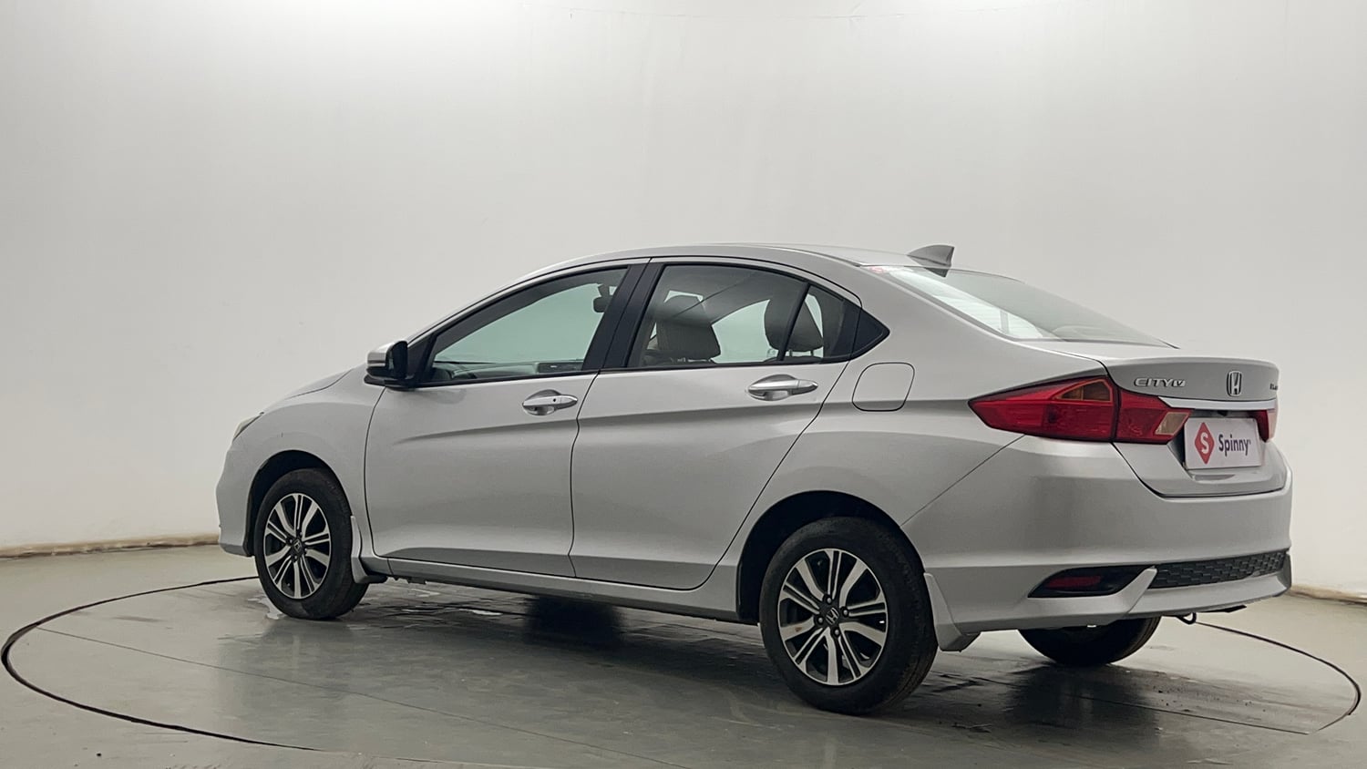 Used 2018 Honda City V Petrol Petrol Manual exterior LEFT REAR CORNER VIEW