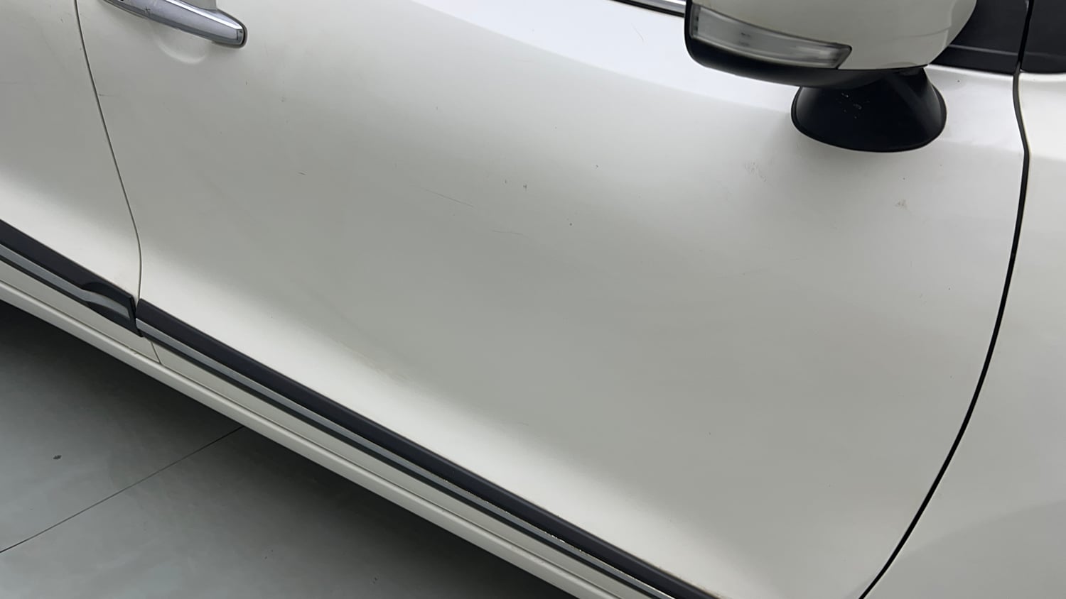 Used 2020 Maruti Suzuki Baleno Zeta Petrol Manual dents MINOR SCRATCH