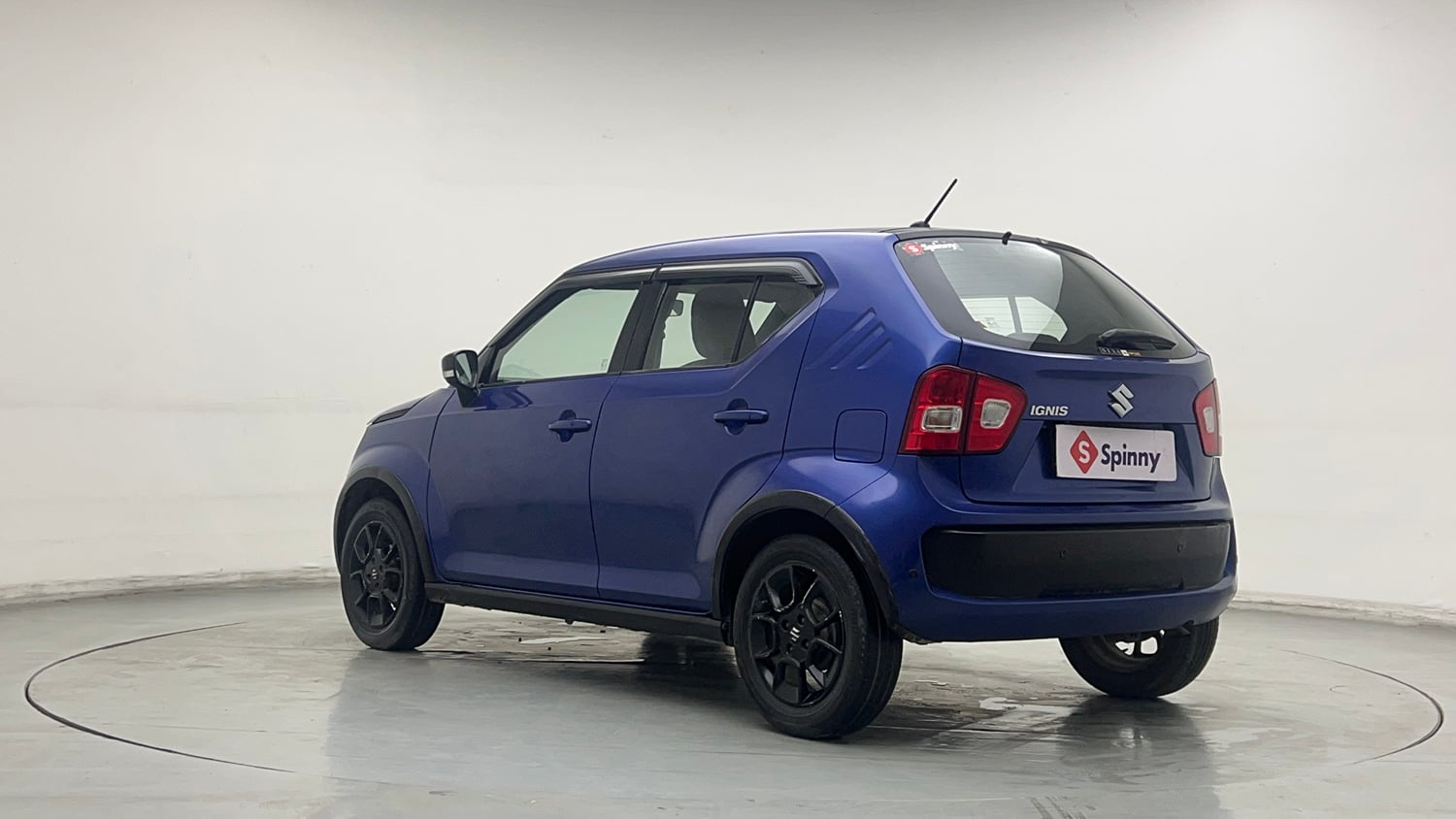 Used 2017 Maruti Suzuki Ignis Alpha 1.2 MT Petrol Manual exterior LEFT REAR CORNER VIEW
