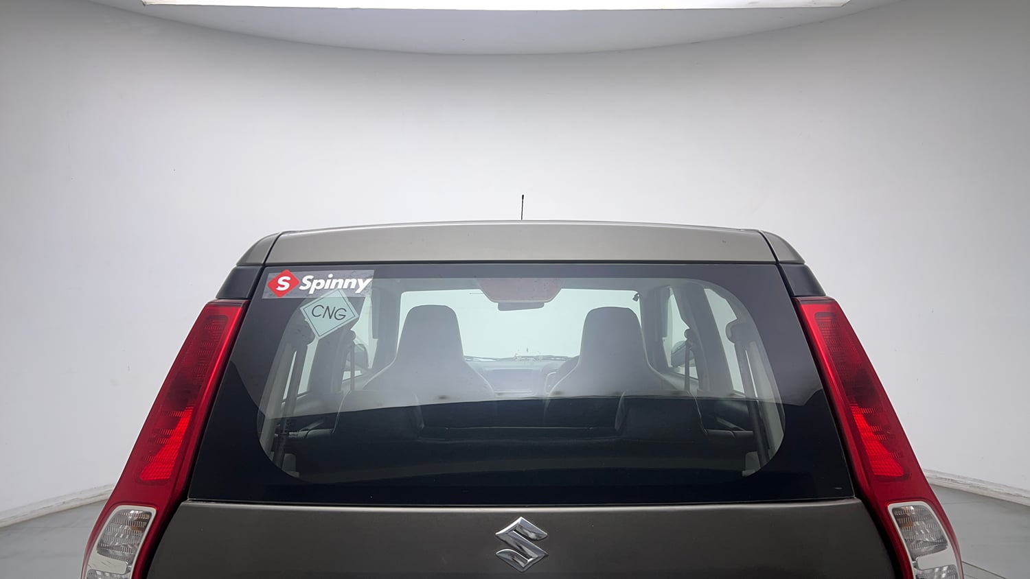 Used 2019 Maruti Suzuki Wagon R LXi (O) 1.0 CNG Cng Manual exterior BACK WINDSHIELD VIEW