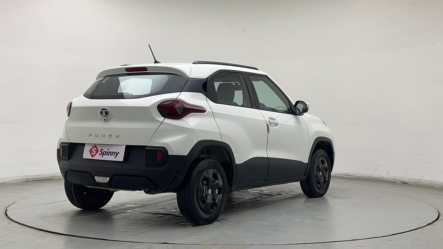 Used 2024 Tata Punch Adventure Rhythm AMT Petrol Automatic exterior RIGHT REAR CORNER VIEW