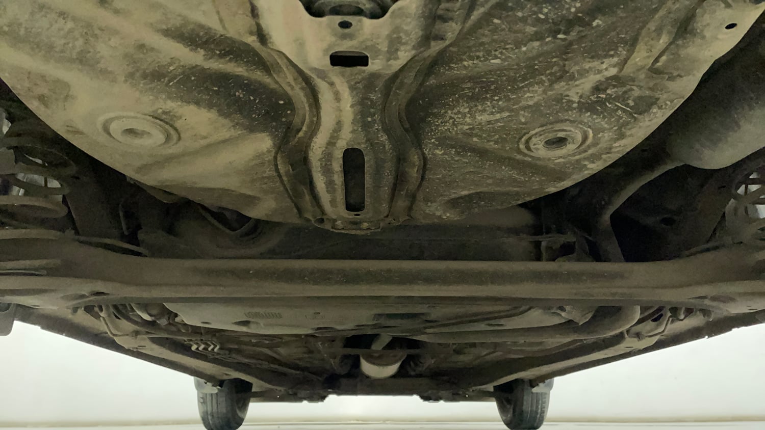 Used 2019 Maruti Suzuki Swift VXi AMT Petrol Automatic extra REAR UNDERBODY VIEW (TAKEN FROM REAR)