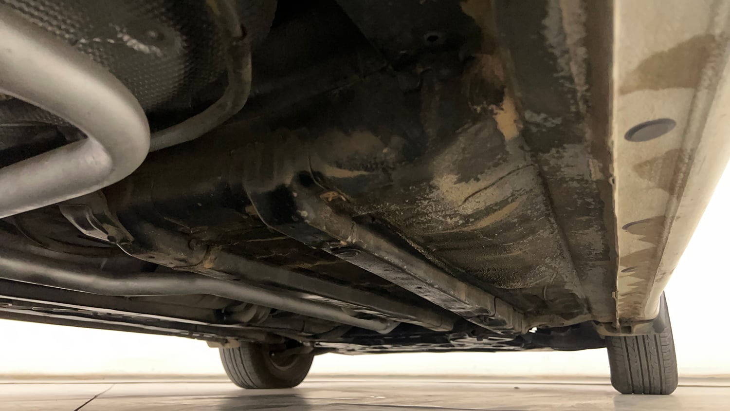 Used 2016 Hyundai Elite i20 Sportz 1.2 Petrol Manual extra REAR RIGHT UNDERBODY VIEW
