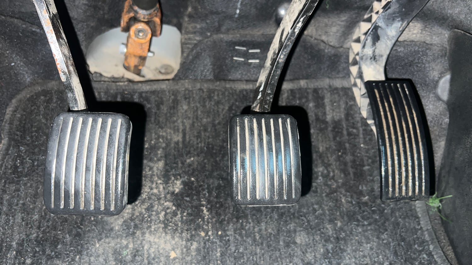 Used 2017 Hyundai Grand i10 Sportz 1.2 Kappa VTVT Petrol Manual interior PEDALS VIEW