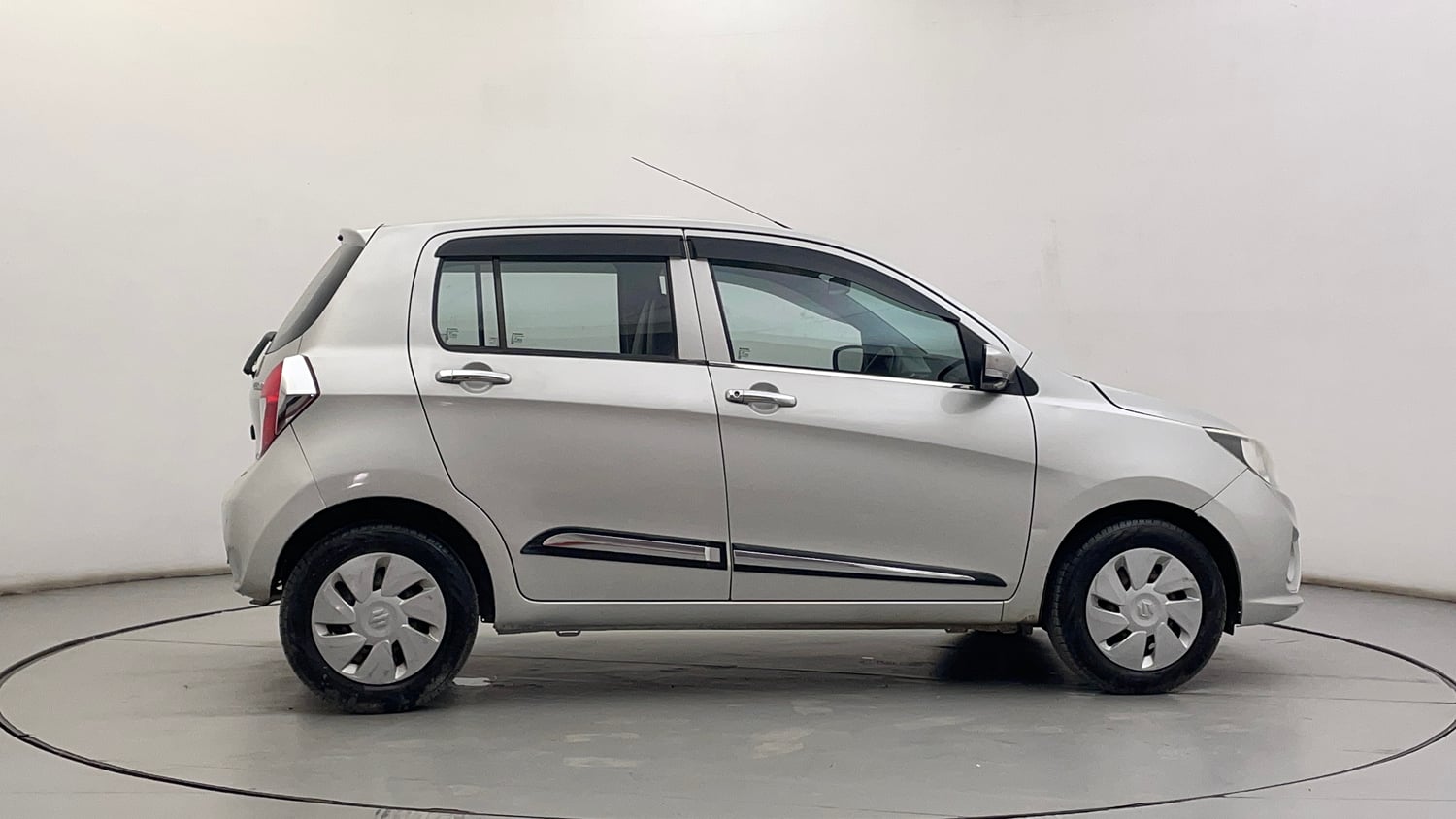 Used 2019 Maruti Suzuki Celerio ZXi (O) AMT Petrol Automatic exterior RIGHT SIDE VIEW