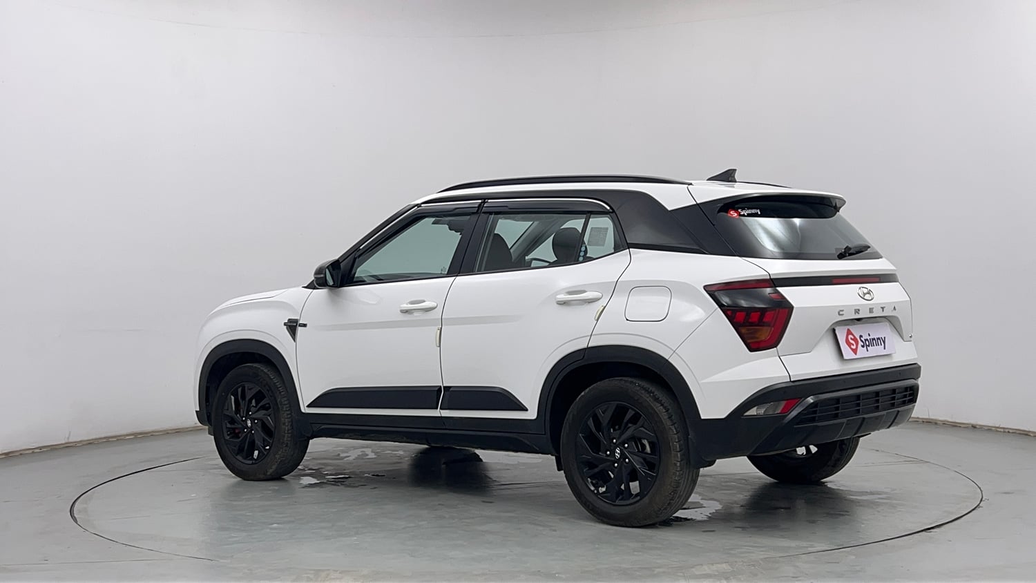 Used 2024 Hyundai Creta SX 1.5 Petrol Adventure Edition Petrol Manual exterior LEFT REAR CORNER VIEW
