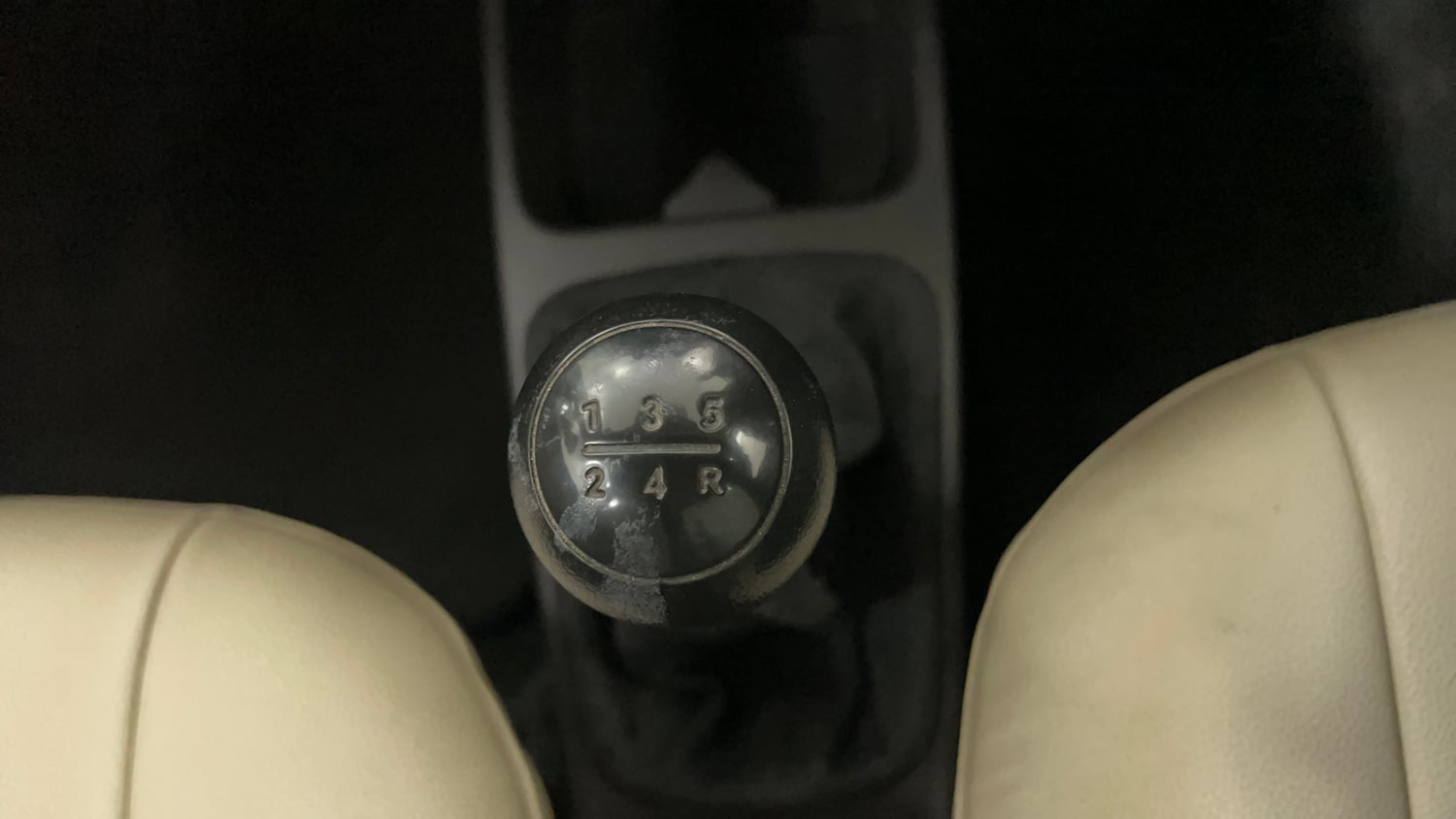 Used 2019 Hyundai Eon Era + Petrol Manual interior GEAR  KNOB VIEW