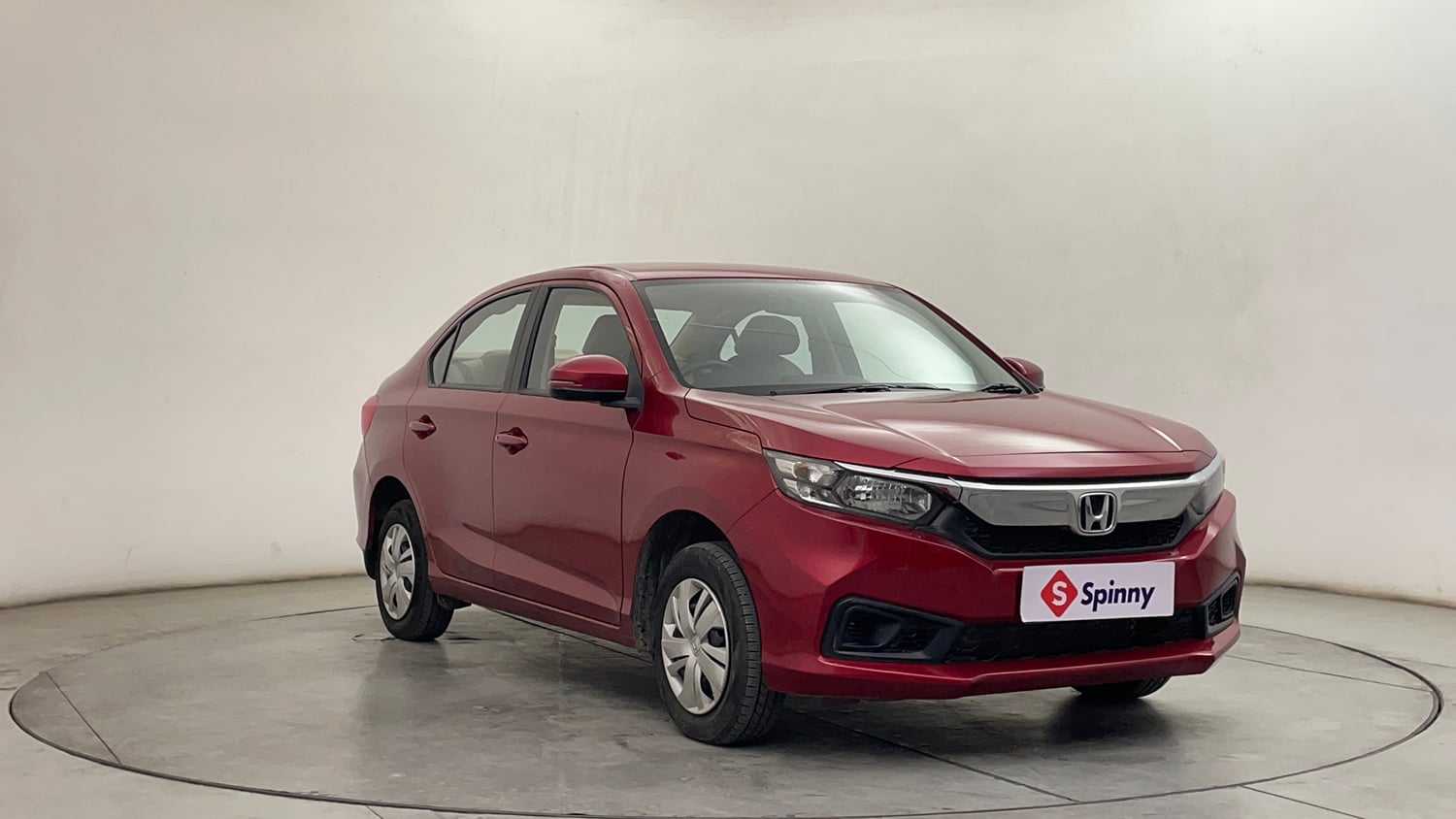 Used 2018 Honda Amaze 1.2 S CVT Petrol Petrol Automatic exterior RIGHT FRONT CORNER VIEW