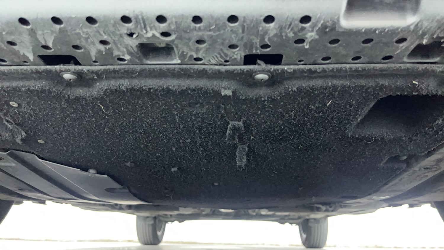 Used 2022 Maruti Suzuki Swift ZXi Plus Petrol Manual extra FRONT LEFT UNDERBODY VIEW
