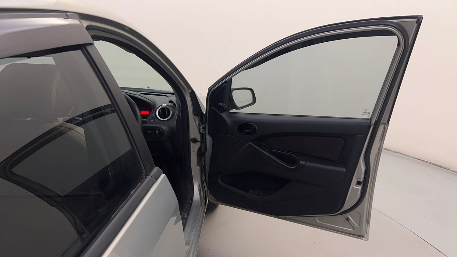 Used 2012 Ford Figo Duratorq Diesel EXI 1.4 Diesel Manual interior RIGHT FRONT DOOR OPEN VIEW