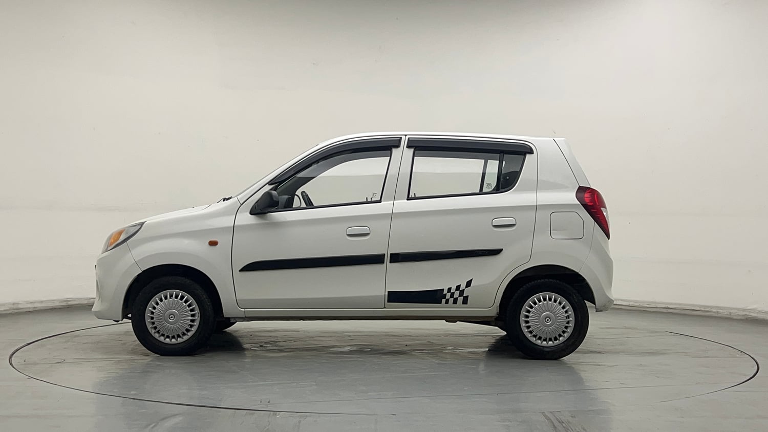 Used 2018 Maruti Suzuki Alto 800 VXi Petrol Manual exterior LEFT SIDE VIEW