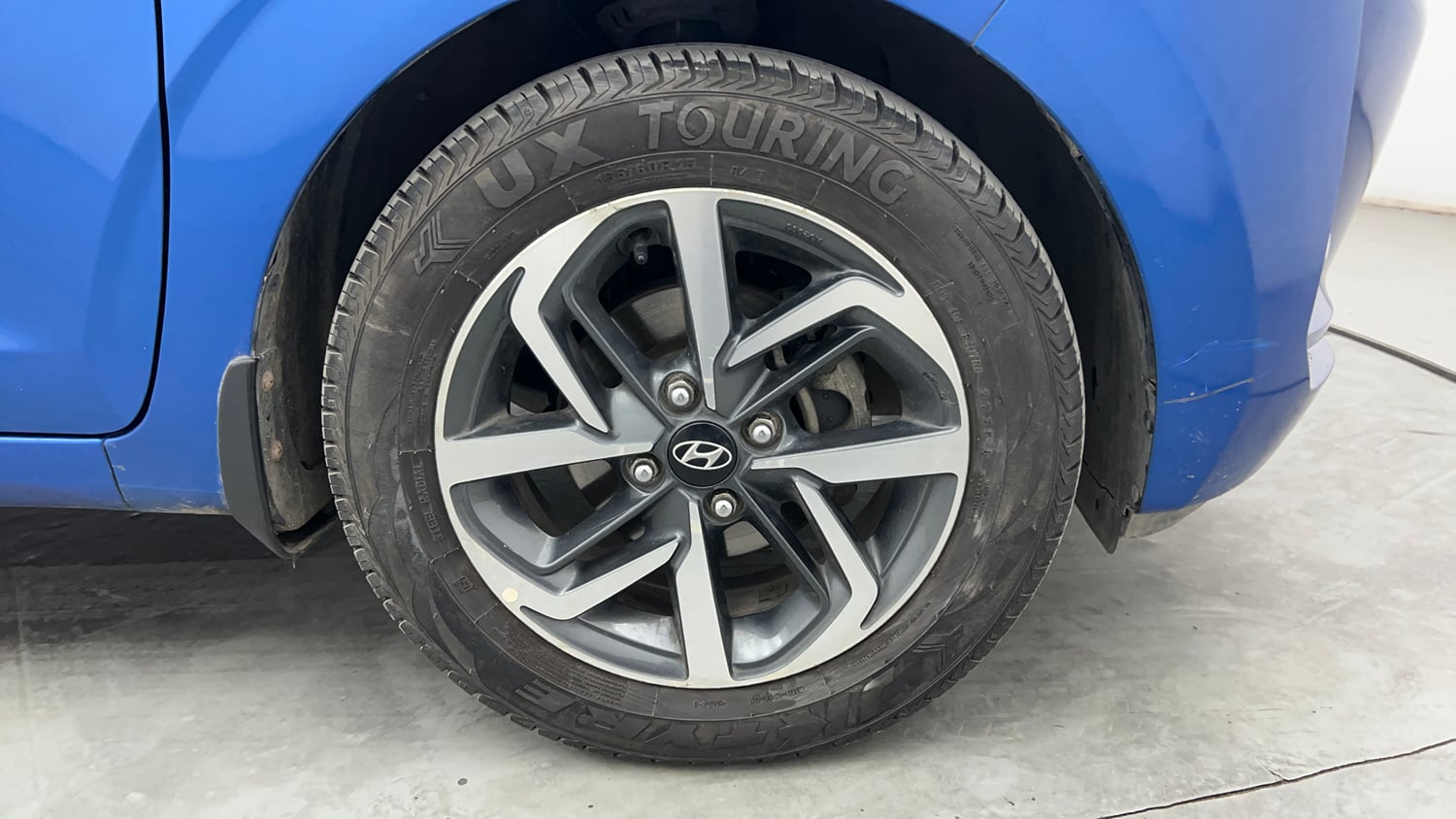Used 2020 Hyundai Grand i10 Nios Asta 1.2 Kappa VTVT Petrol Manual tyres RIGHT FRONT TYRE RIM VIEW