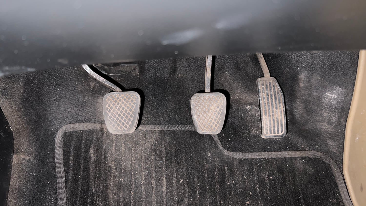 Used 2014 Honda Mobilio V Petrol Petrol Manual interior PEDALS VIEW