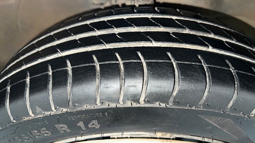 Used 2016 Maruti Suzuki Wagon R VXI Petrol Manual tyres RIGHT FRONT TYRE TREAD VIEW