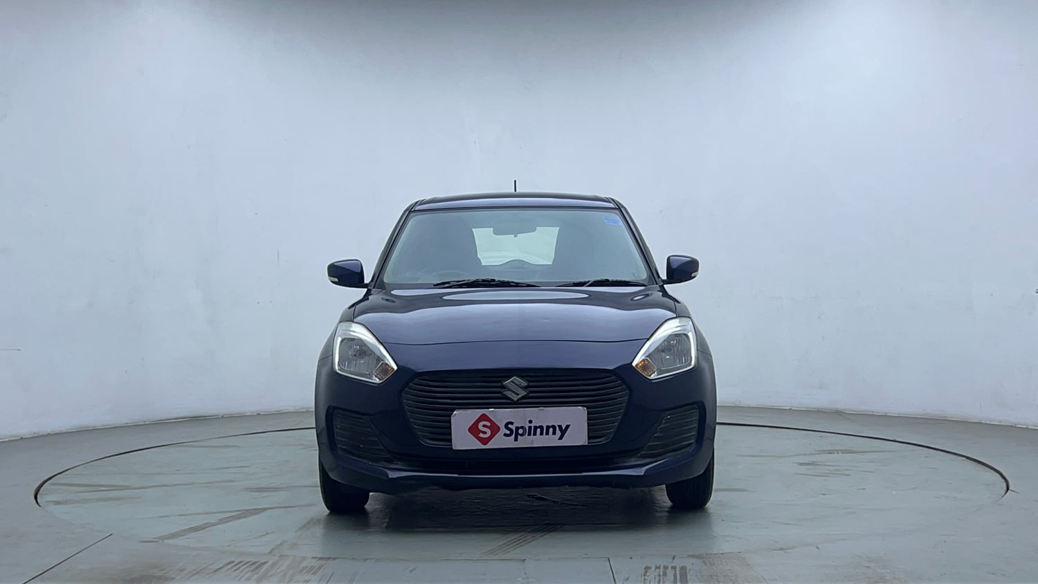 Used 2019 Maruti Suzuki Swift VXi AMT Petrol Automatic exterior FRONT VIEW