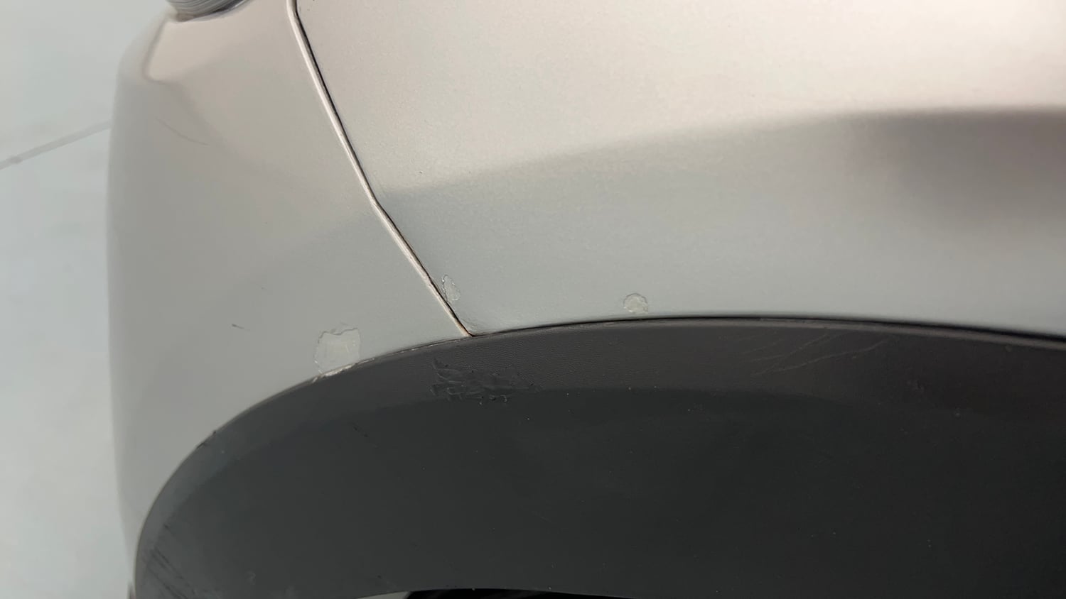 Used 2020 Renault Triber RXZ Petrol Manual dents MINOR DENT
