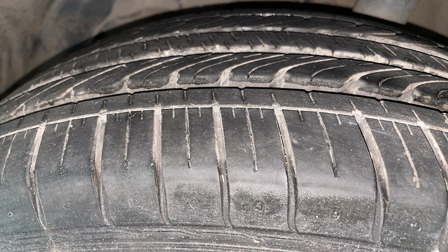 Used 2020 MG Motors Hector Sharp 1.5 DCT Petrol Petrol Automatic tyres LEFT FRONT TYRE TREAD VIEW