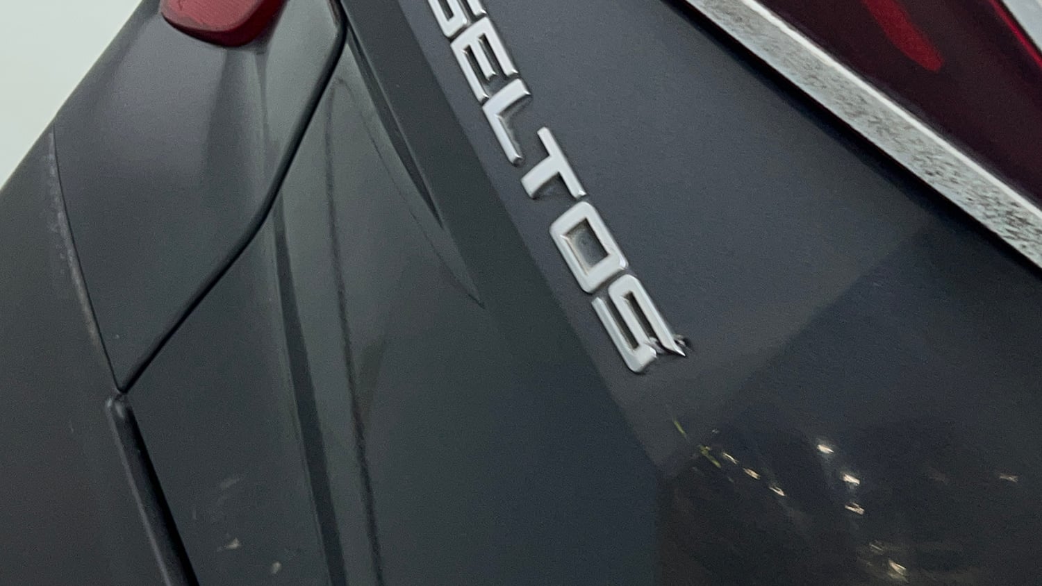 Used 2020 kia Seltos HTX IVT 1.5 Petrol Automatic dents MINOR SCRATCH