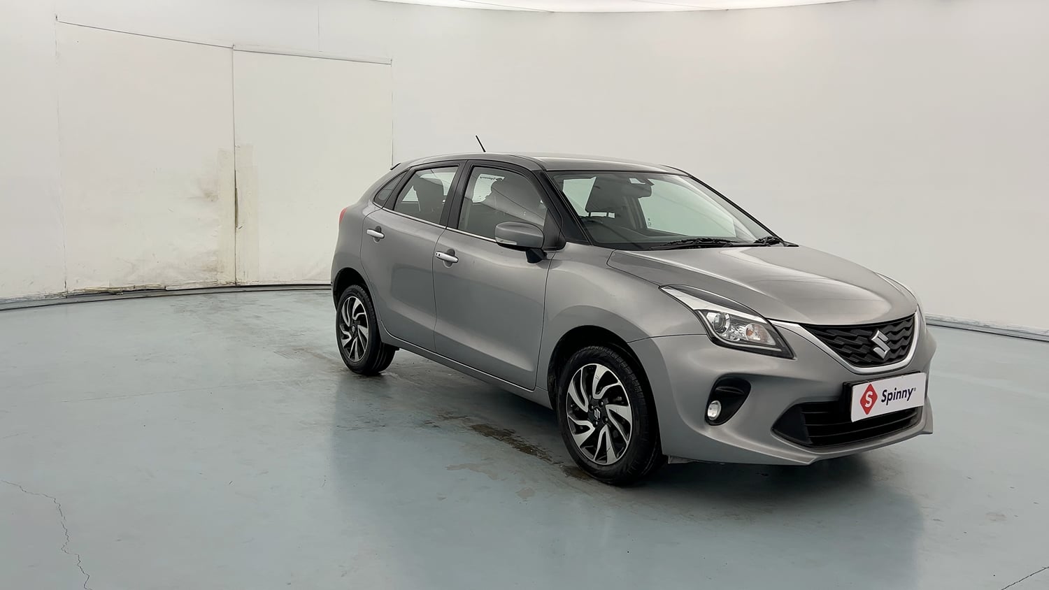 Used 2020 Maruti Suzuki Baleno Zeta Petrol Manual exterior RIGHT FRONT CORNER VIEW