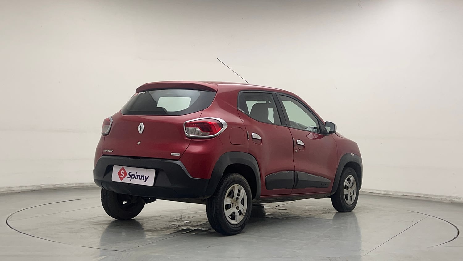 Used 2018 Renault Kwid 1.0 RXT AMT Opt Petrol Automatic exterior RIGHT REAR CORNER VIEW