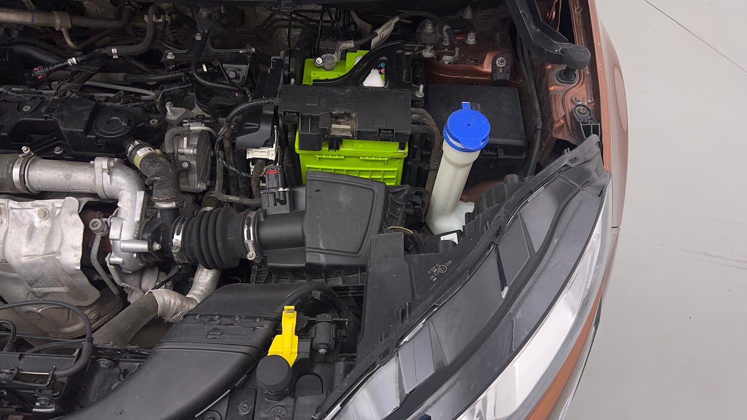 Used 2018 Ford EcoSport Trend + 1.5L TDCi Diesel Manual engine ENGINE LEFT SIDE VIEW