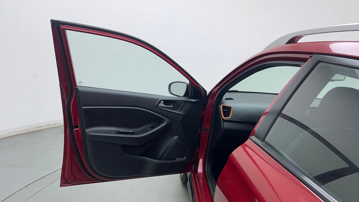 Used 2016 Hyundai i20 Active 1.2 S Petrol Manual interior LEFT FRONT DOOR OPEN VIEW