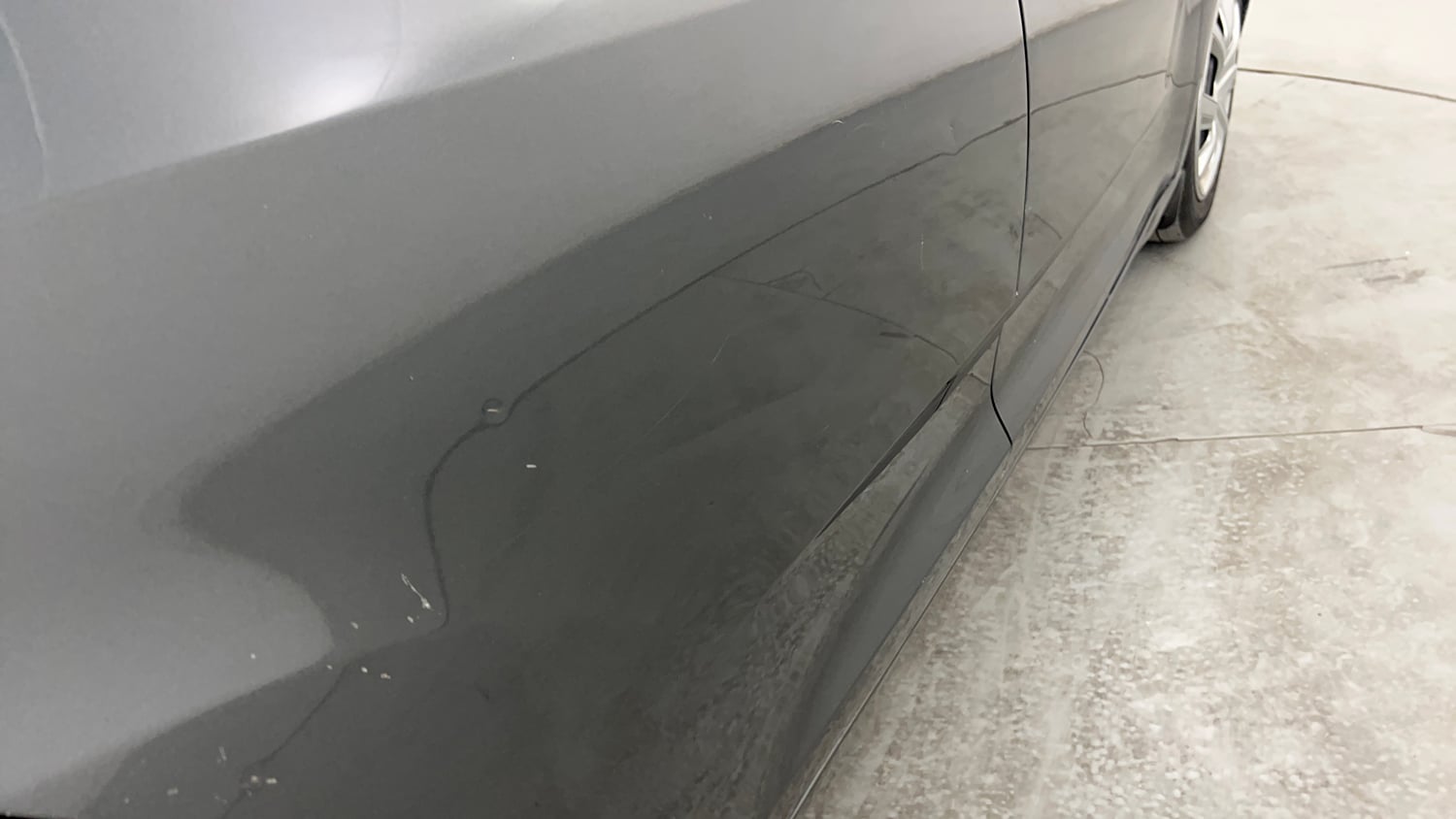 Used 2022 Tata Altroz XTA Petrol Petrol Automatic dents MINOR DENT