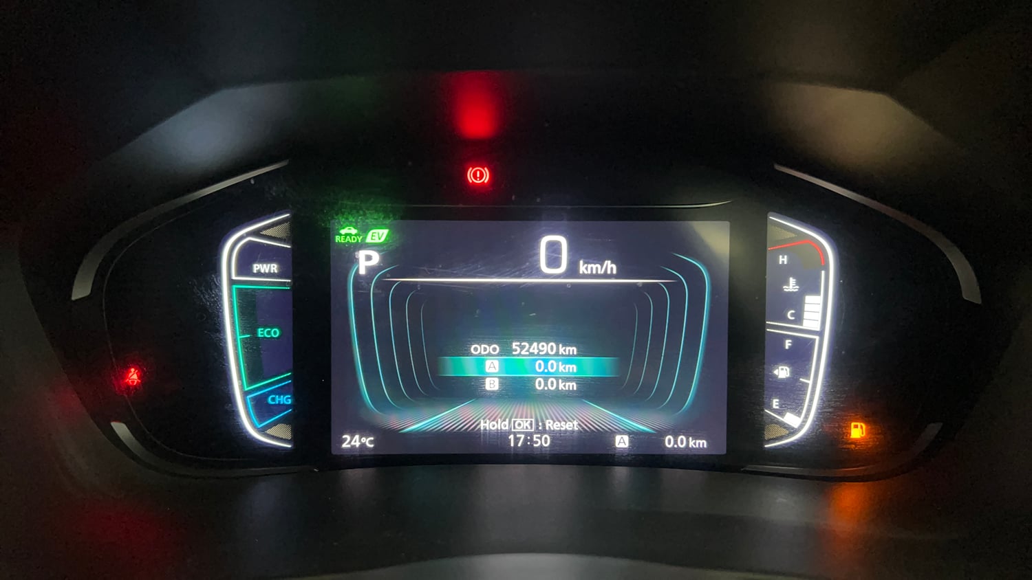 Used 2023 Toyota Urban Cruiser Hyryder V Hybrid Hybrid Automatic interior CLUSTERMETER VIEW