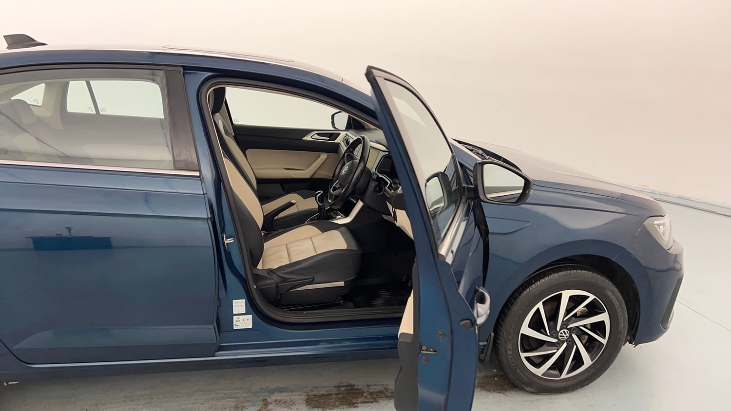 Used 2023 Volkswagen Virtus Topline 1.0 TSI MT Petrol Manual interior RIGHT SIDE FRONT DOOR CABIN VIEW