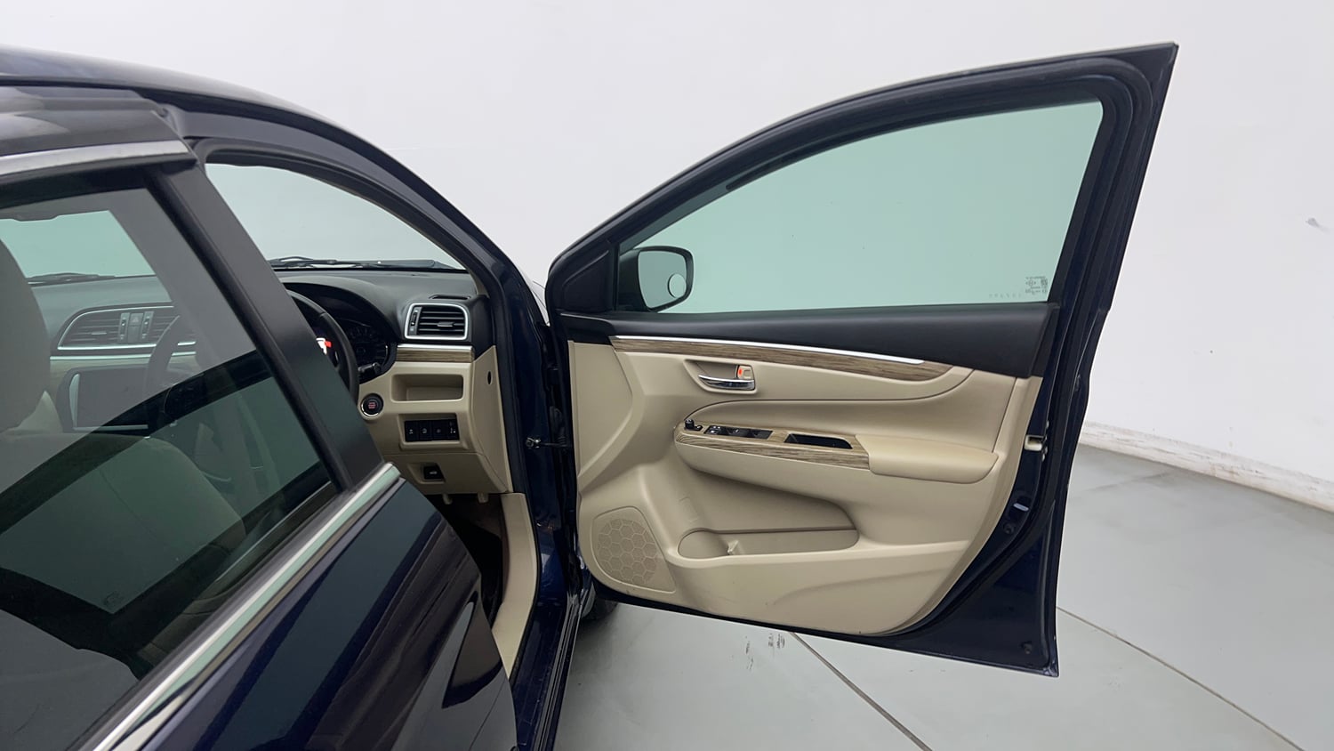 Used 2023 Maruti Suzuki Ciaz Alpha 1.5 Petrol Manual interior RIGHT FRONT DOOR OPEN VIEW
