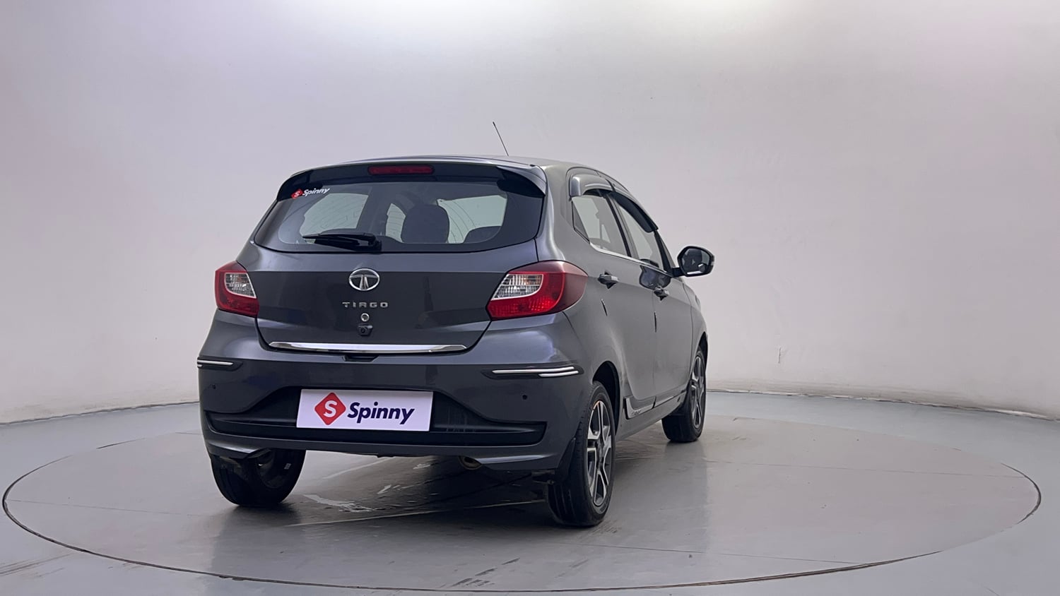 Used 2022 Tata Tiago XZ Plus Petrol Manual exterior RIGHT REAR CORNER VIEW
