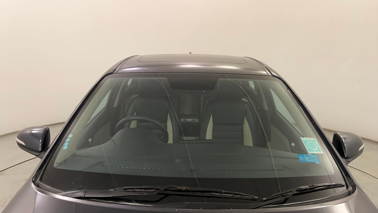 Used 2022 Hyundai Verna SX 1.5 VTVT IVT Petrol Automatic exterior FRONT WINDSHIELD VIEW