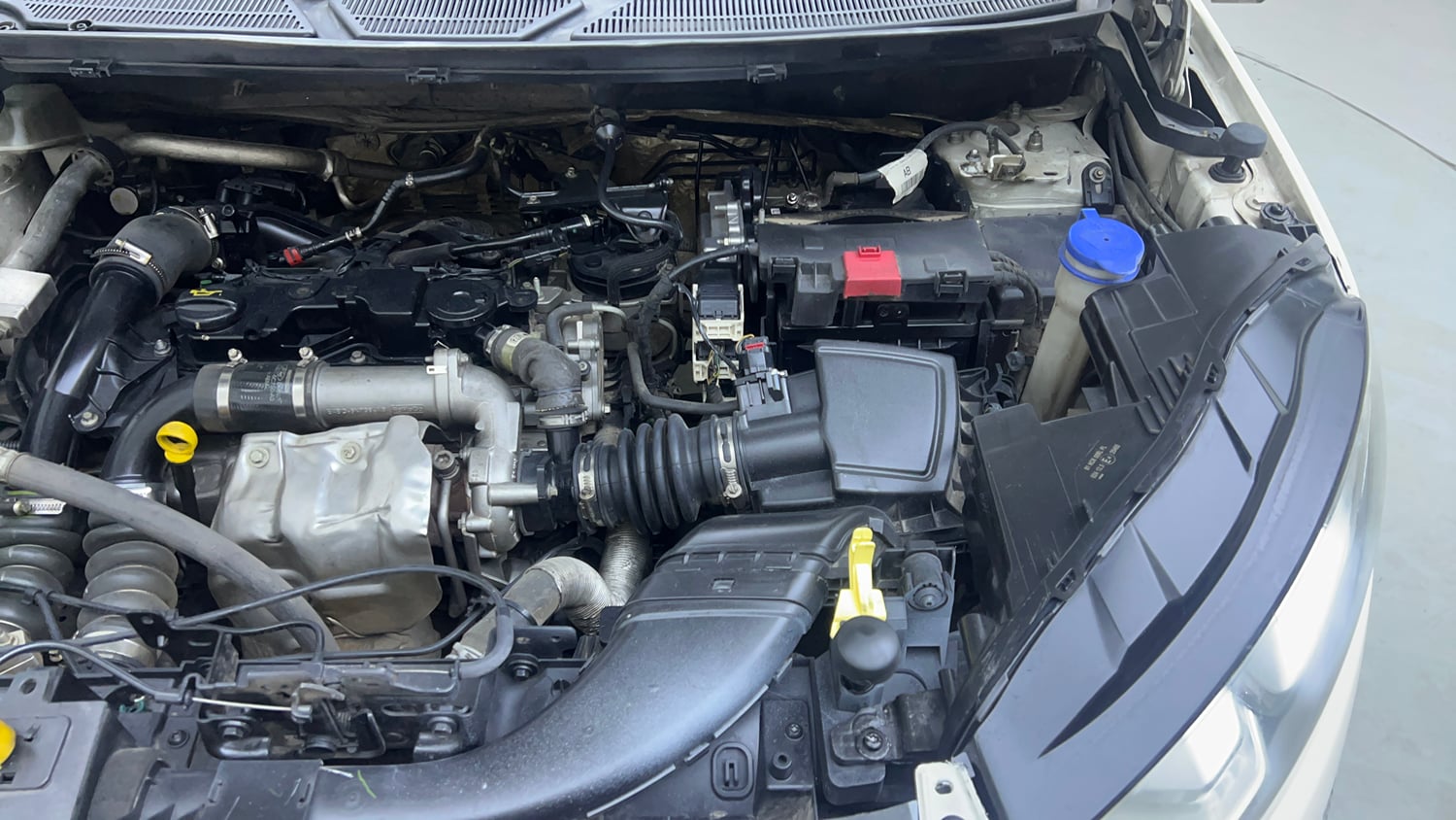 Used 2019 Ford EcoSport Titanium 1.5L TDCi Diesel Manual engine ENGINE LEFT SIDE VIEW