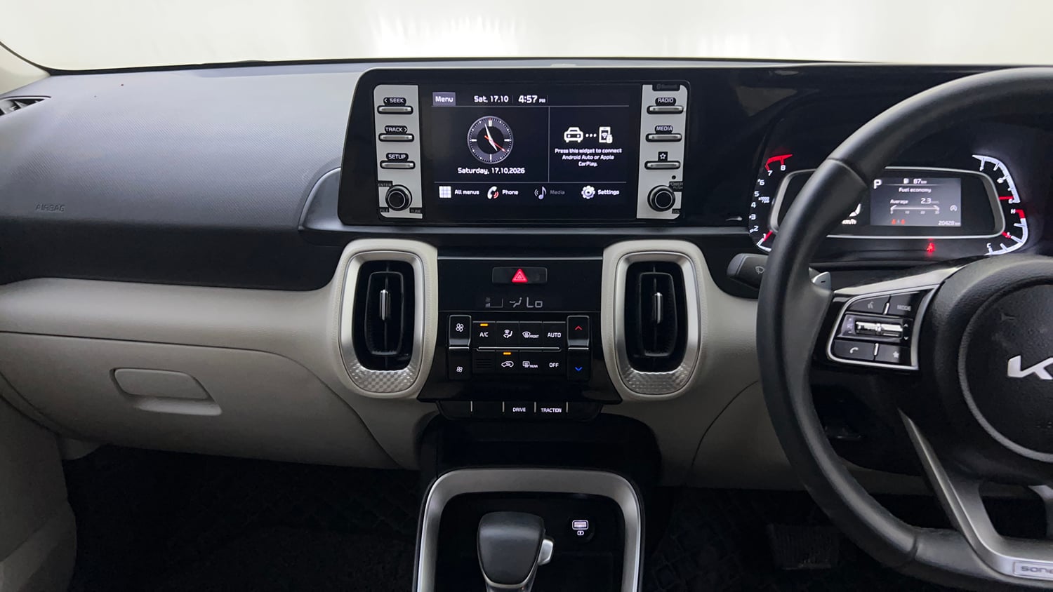 Used 2023 Kia Sonet HTX 1.0 Turbo Petrol DCT Petrol Automatic interior MUSIC SYSTEM & AC CONTROL VIEW