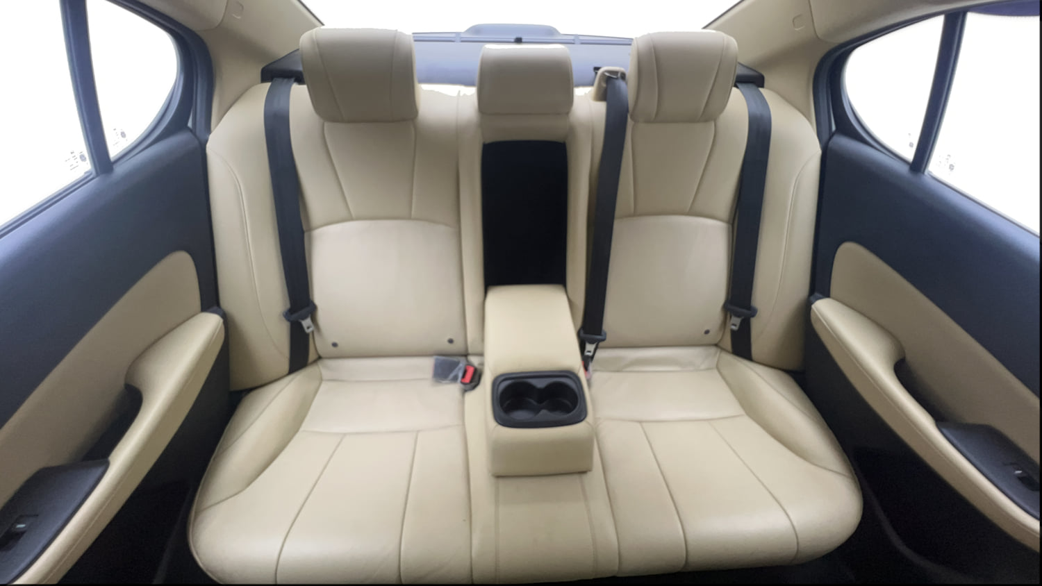 Used 2021 Honda City ZX CVT Petrol Petrol Automatic interior REAR SEAT CONDITION VIEW