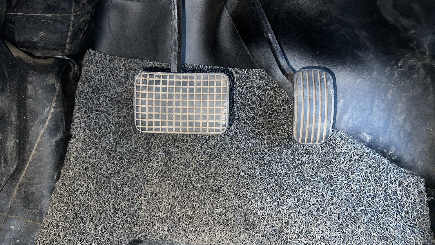 Used 2020 Tata Tigor XZA Plus Petrol Automatic interior PEDALS VIEW