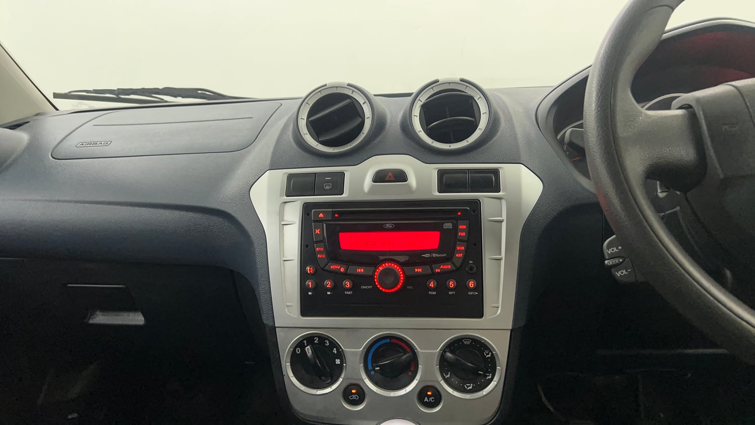 Used 2014 Ford Figo Duratec Petrol Titanium 1.2 Petrol Manual interior MUSIC SYSTEM & AC CONTROL VIEW