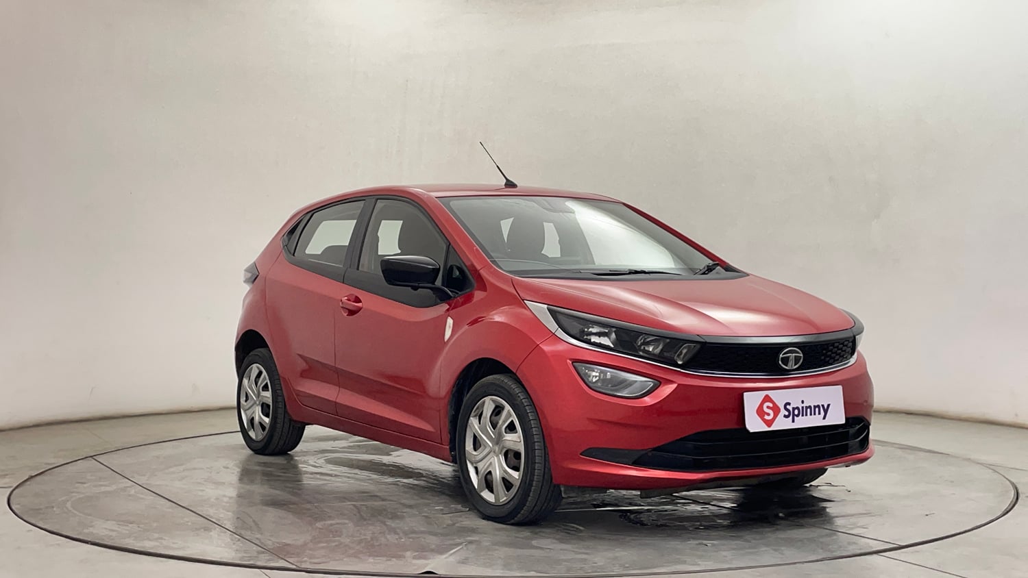 Used 2020 Tata Altroz XT Petrol Petrol Manual exterior RIGHT FRONT CORNER VIEW