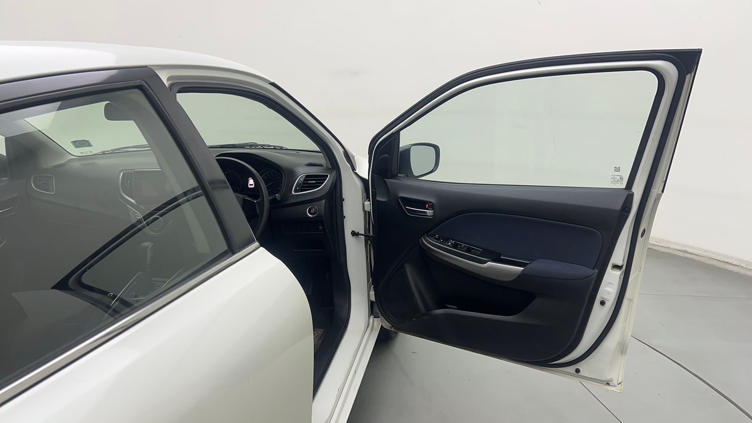 Used 2021 Maruti Suzuki Baleno Zeta Automatic Petrol Automatic interior RIGHT FRONT DOOR OPEN VIEW