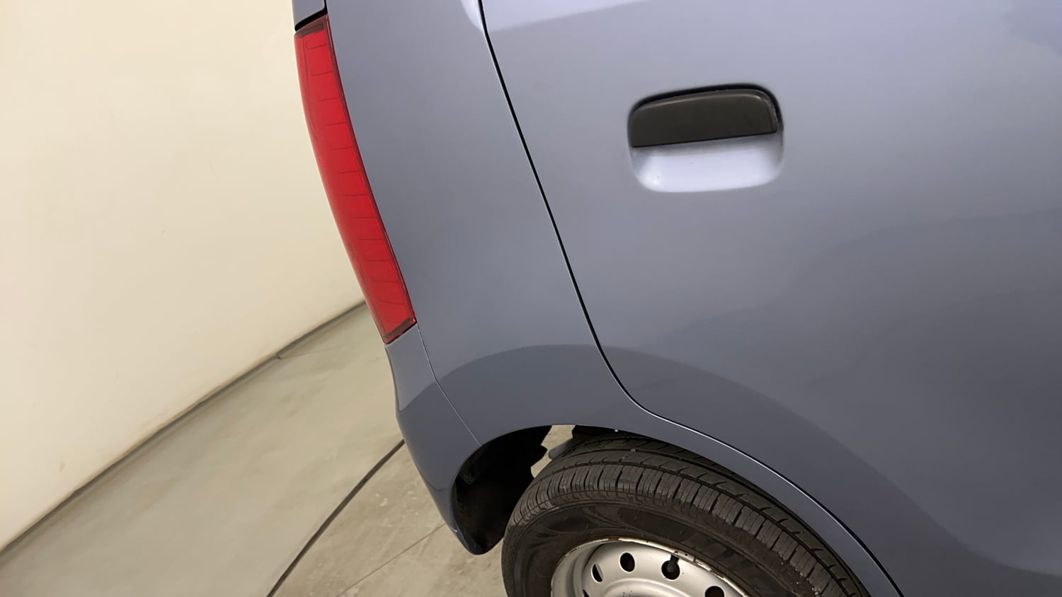 Used 2012 Maruti Suzuki Wagon R LXi Petrol Manual dents MINOR SCRATCH
