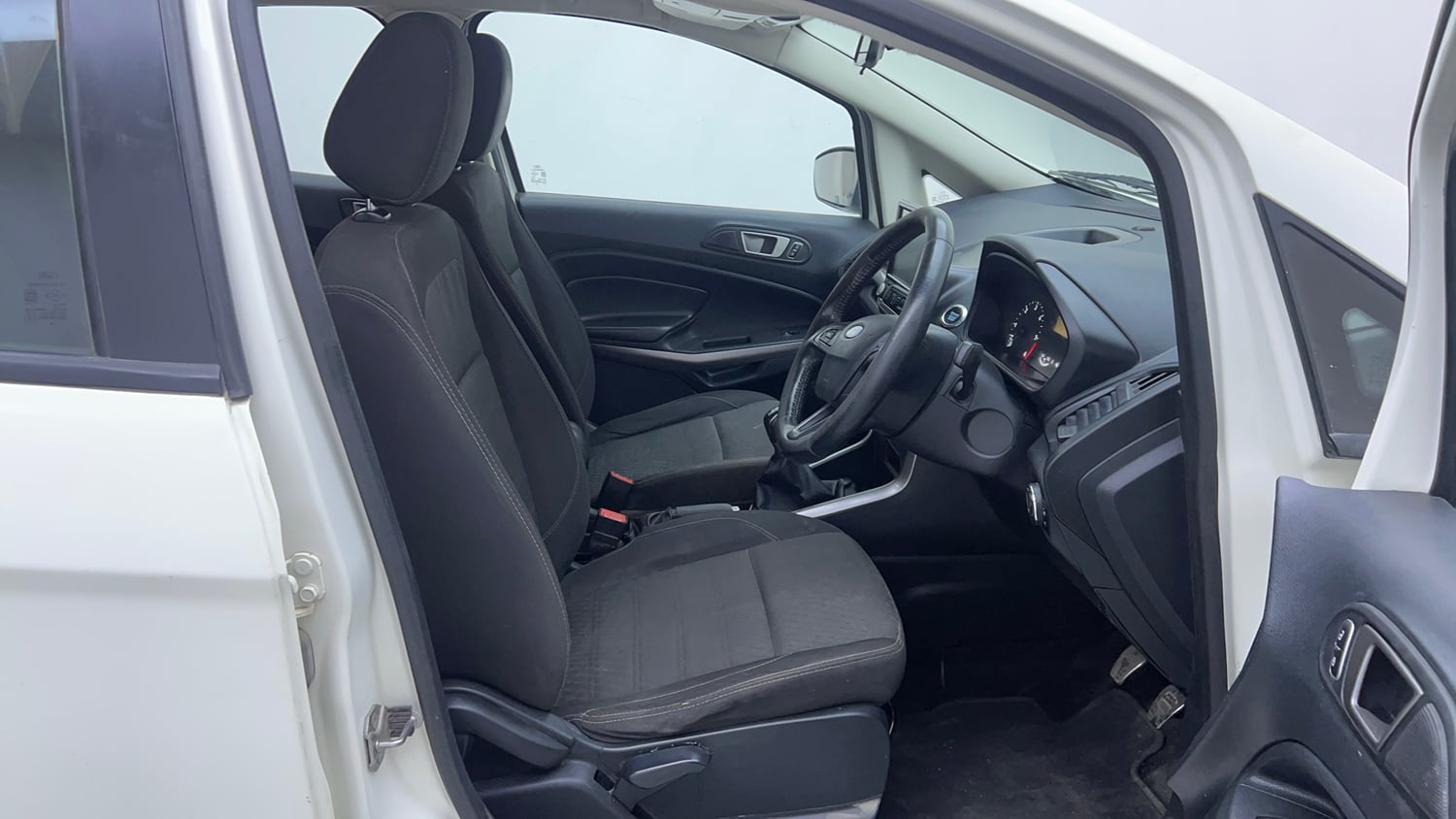 Used 2019 Ford EcoSport Titanium 1.5L TDCi Diesel Manual interior RIGHT SIDE FRONT DOOR CABIN VIEW