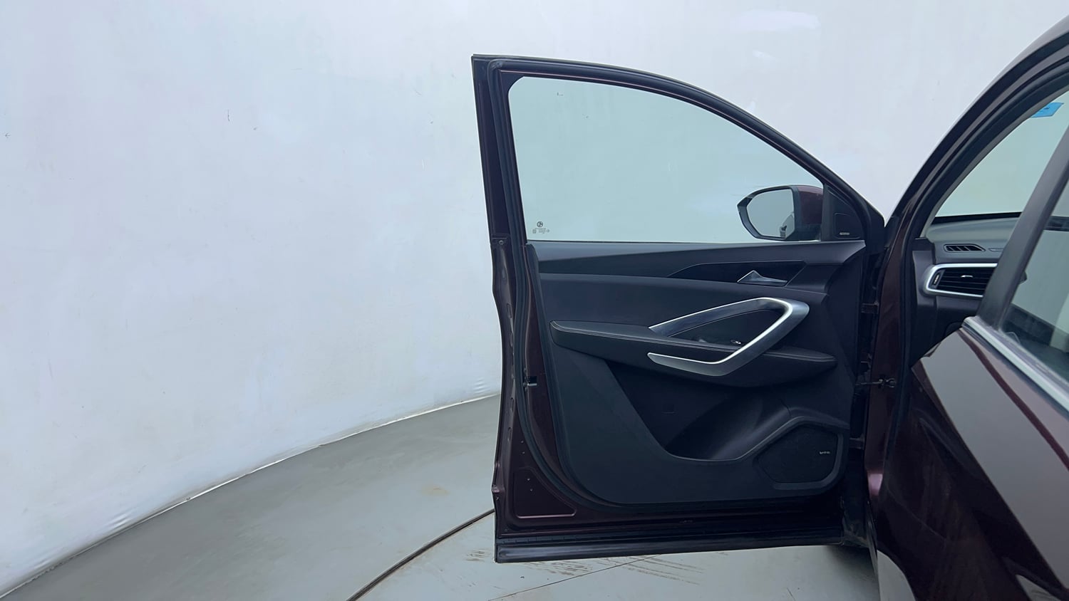 Used 2020 MG Motors Hector Sharp 1.5 DCT Petrol Petrol Automatic interior LEFT FRONT DOOR OPEN VIEW