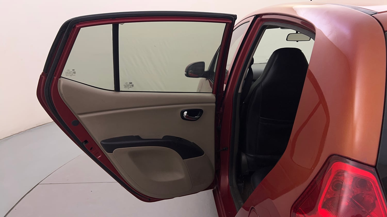 Used 2012 Hyundai i10 Magna 1.2 Kappa2 Petrol Manual interior LEFT REAR DOOR OPEN VIEW