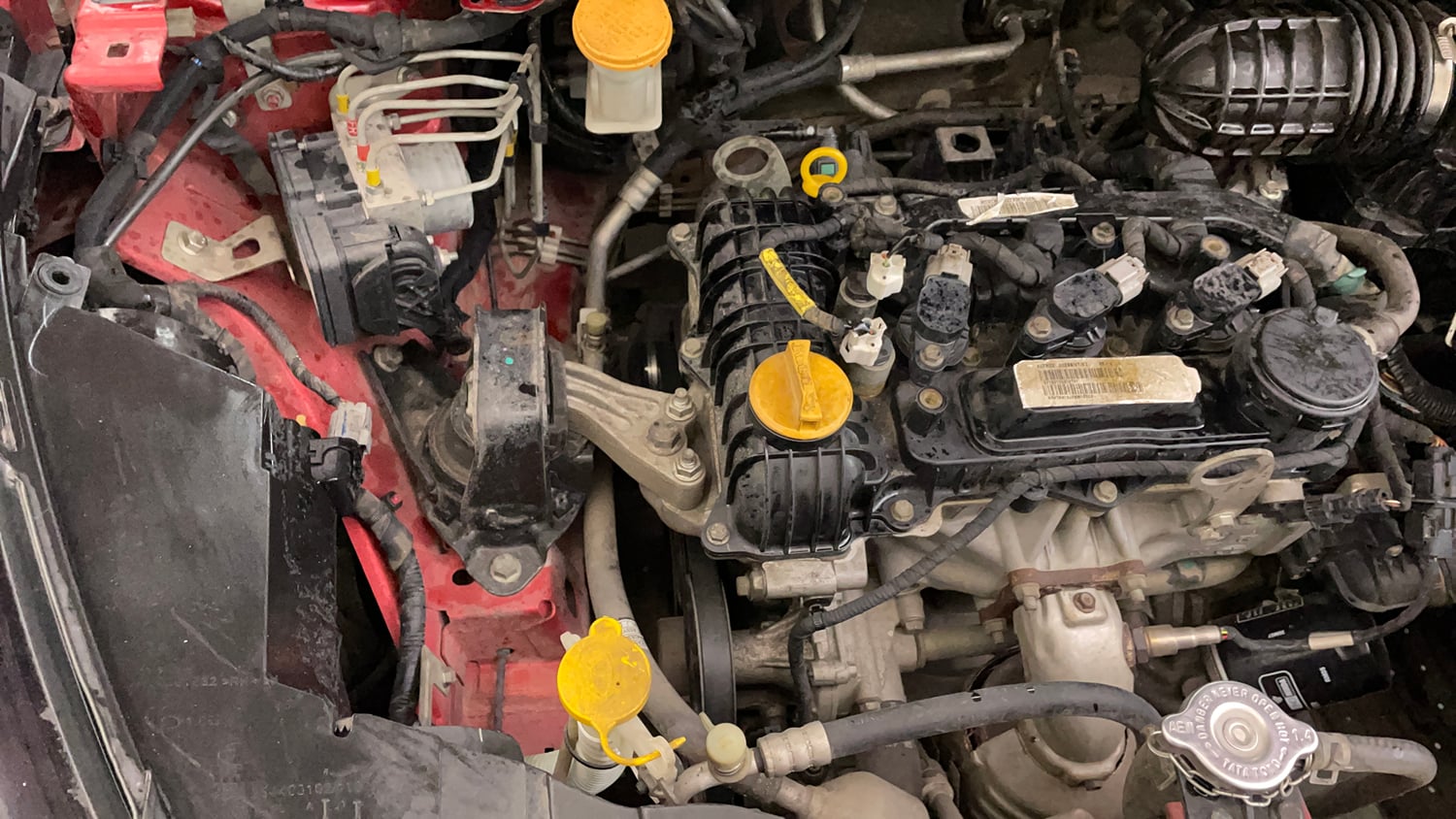 Used 2020 Tata Altroz XT Petrol Petrol Manual engine ENGINE RIGHT SIDE VIEW