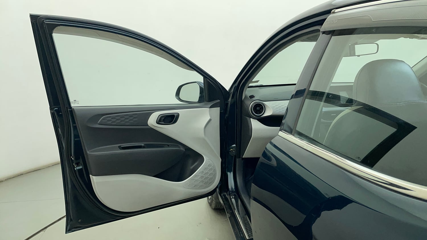 Used 2024 Hyundai Grand i10 Nios Corporate1.2 Kappa Petrol Manual interior LEFT FRONT DOOR OPEN VIEW