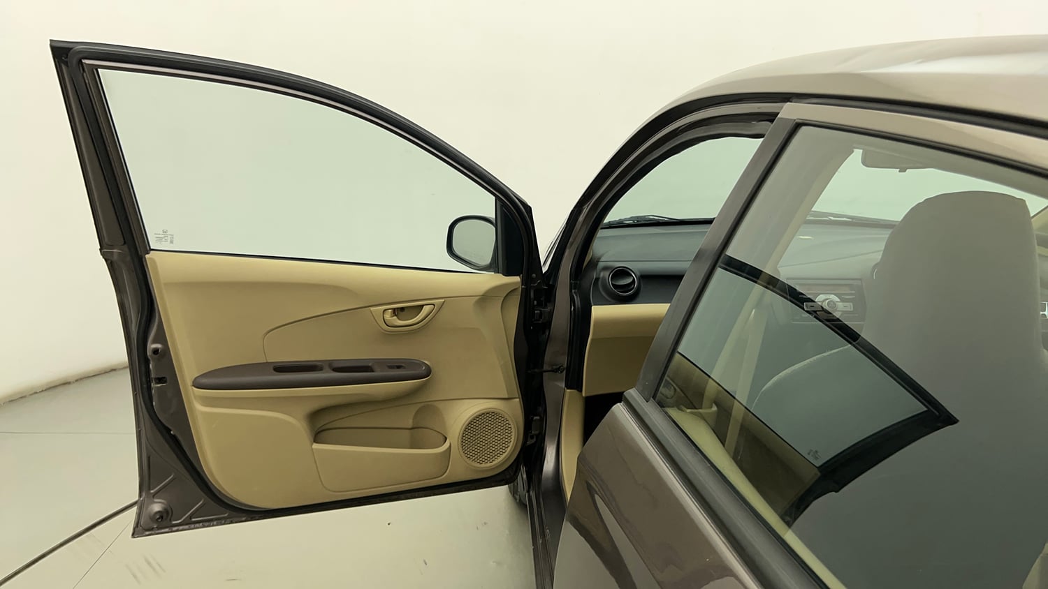 Used 2013 Honda Amaze 1.2 S i-VTEC Petrol Manual interior LEFT FRONT DOOR OPEN VIEW