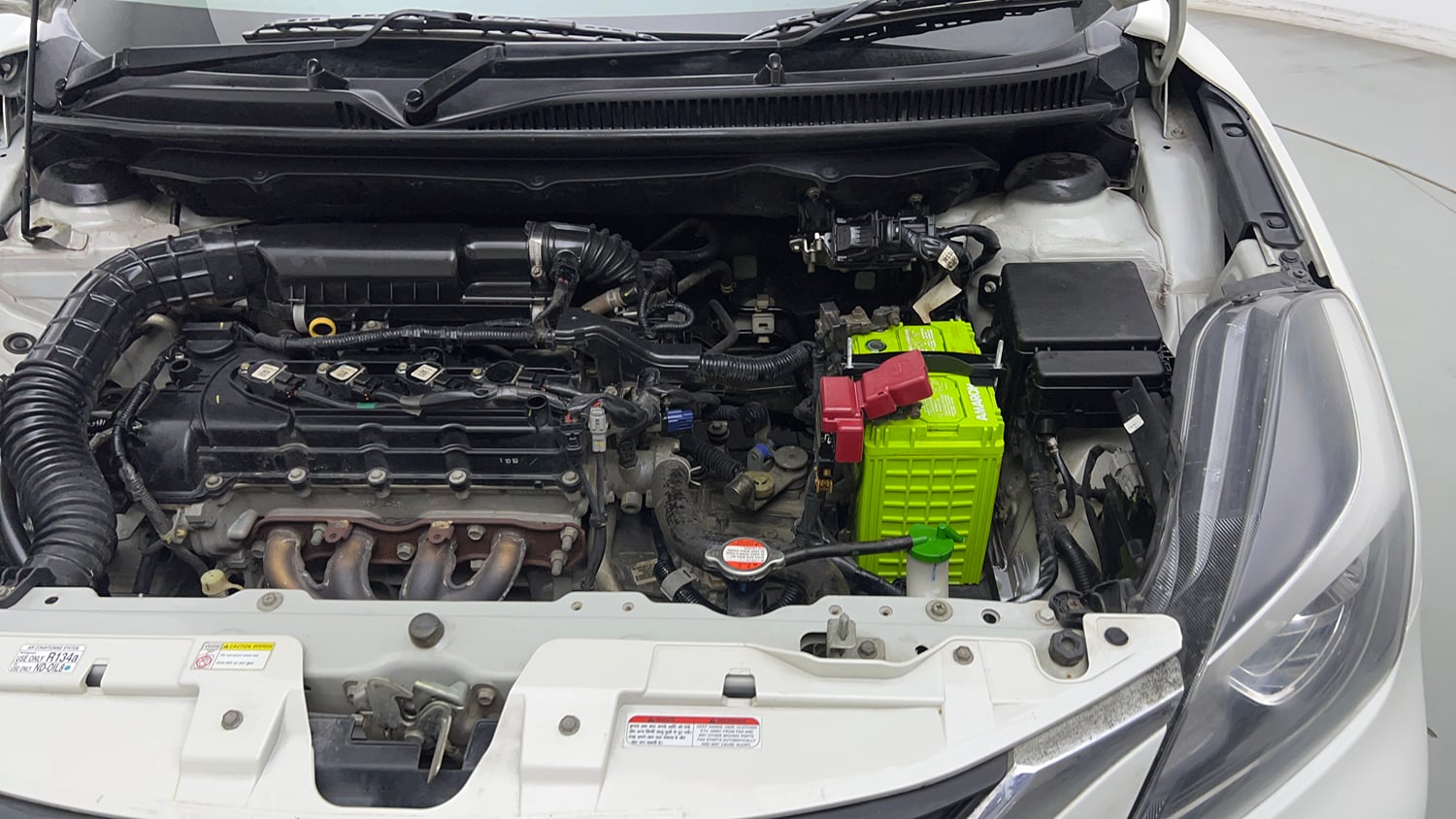 Used 2019 Maruti Suzuki Baleno Zeta Petrol Manual engine ENGINE LEFT SIDE VIEW