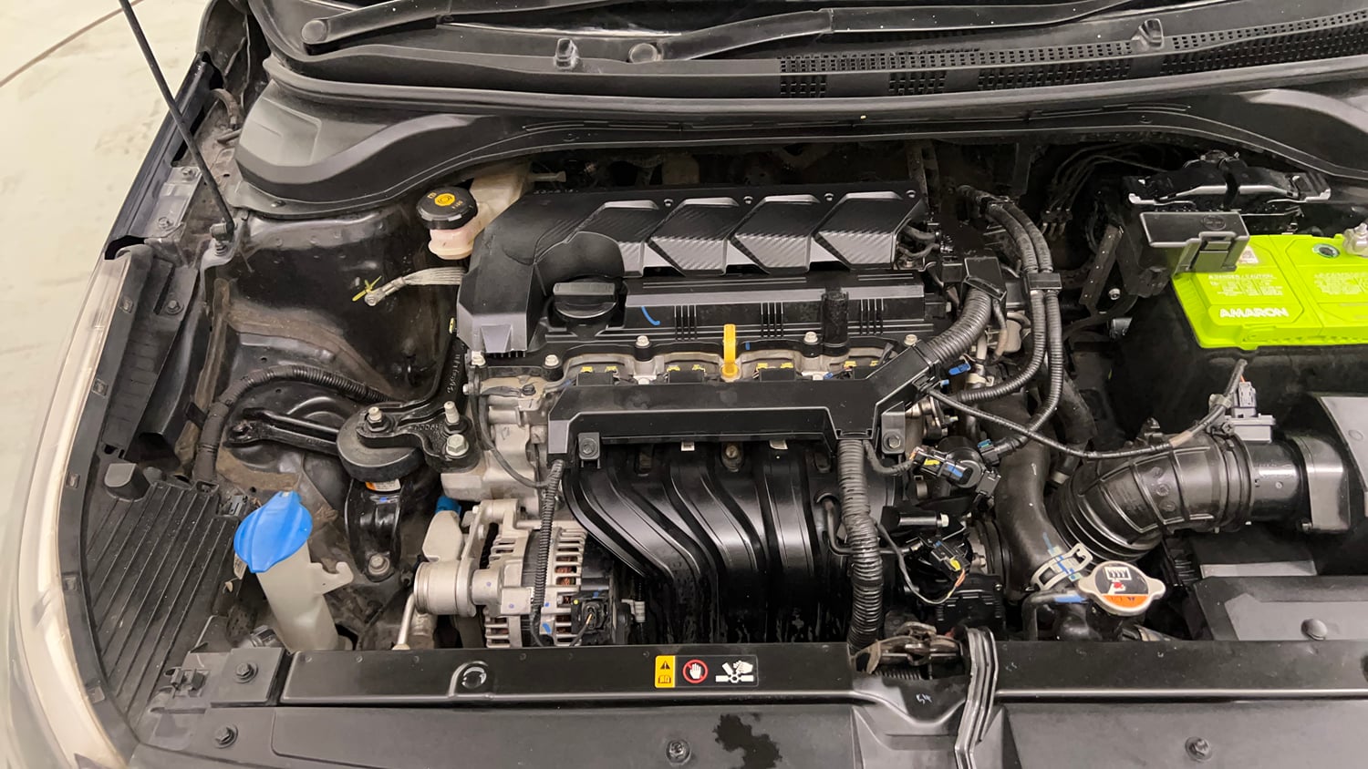 Used 2022 Hyundai Verna SX 1.5 VTVT IVT Petrol Automatic engine ENGINE RIGHT SIDE VIEW